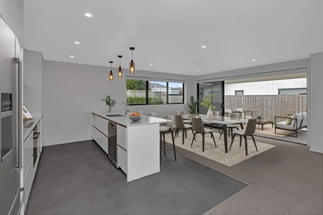 Photo of property in 9 Olney Court, One Tree Point, 0118