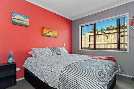 Photo of property in 2 Condor Drive, Pyes Pa, Tauranga, 3112