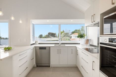 Photo of property in 8a Dysart Road, Otumoetai, Tauranga, 3110