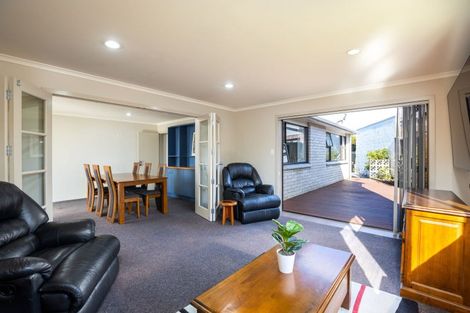 Photo of property in 38 Trelawney Crescent, Westown, New Plymouth, 4310