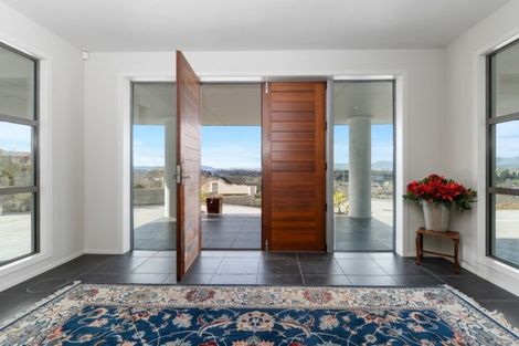 Photo of property in 12 Linden Place, Matipo Heights, Rotorua, 3015