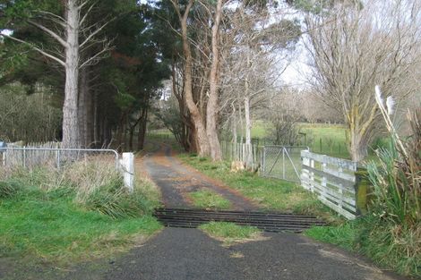 Photo of property in 114 Pahiatua Aokautere Road, Aokautere, Palmerston North, 4471