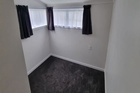 Photo of property in 20 Makora Road, Otaihanga, Paraparaumu, 5036