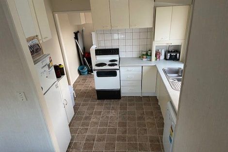 Photo of property in 139 Aviemore Drive, Highland Park, Auckland, 2010