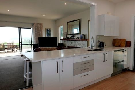 Photo of property in 52 The Esplanade, Raumati South, Paraparaumu, 5032