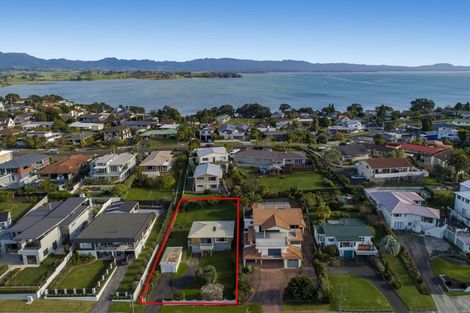 Photo of property in 56 Omokoroa Road, Omokoroa, 3114