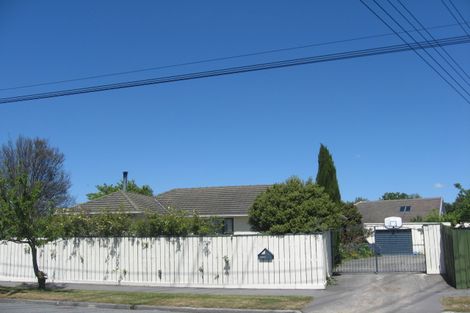 Photo of property in 22 Mooray Avenue, Bishopdale, Christchurch, 8053