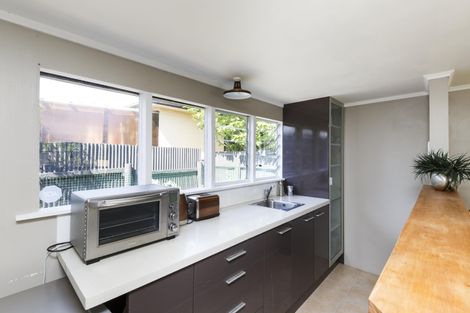 Photo of property in 295 Albert Street, Hokowhitu, Palmerston North, 4410