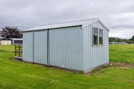 Photo of property in 55 Timaru Road, Waimate, 7924