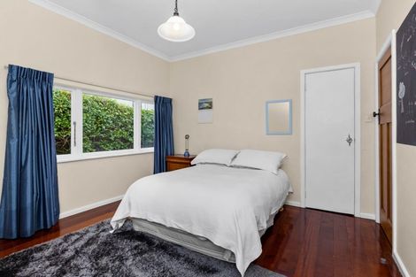 Photo of property in 19 Guys Hill Road, Hospital Hill, Napier, 4110