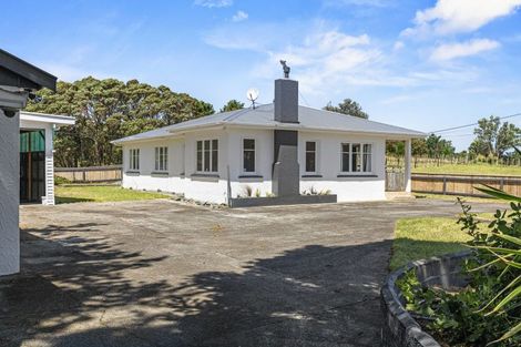 Photo of property in 33 Burns Street, Tawhero, Whanganui, 4501