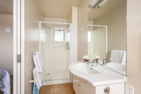 Photo of property in 8/43 Plantation Road, Wanaka, 9305