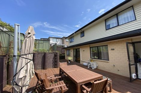 Photo of property in 7 Azzurro Way, Flat Bush, Auckland, 2019