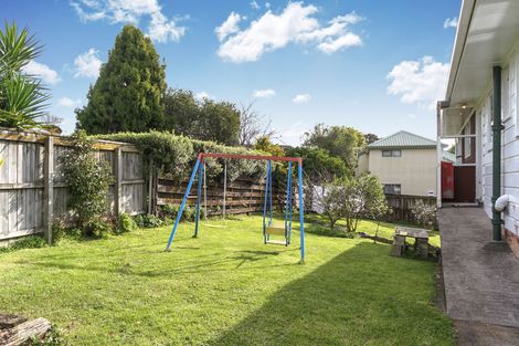 Photo of property in 39a Lyndhurst Road, Te Atatu South, Auckland, 0610
