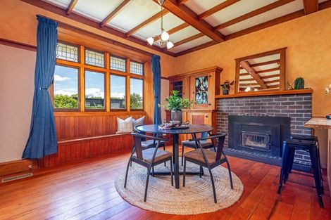 Photo of property in 24 Argyle Avenue, Takaro, Palmerston North, 4410