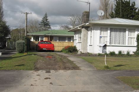 Photo of property in 18 Southsea Crescent, Silverdale, Hamilton, 3216