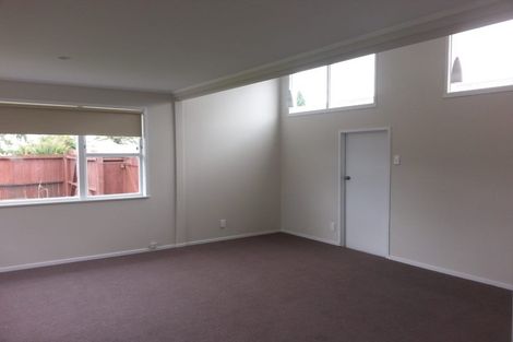 Photo of property in 8 President Avenue, Papakura, 2110