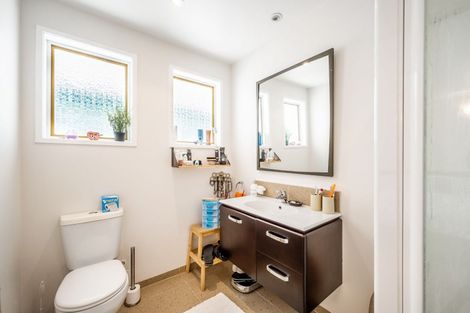 Photo of property in 28 Glamorgan Drive, Torbay, Auckland, 0630