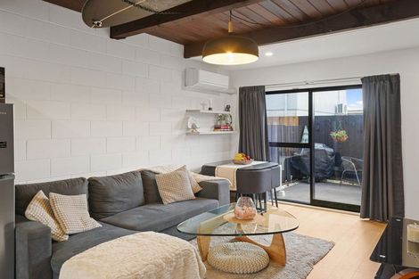 Photo of property in 6/9 Sherborne Street, St Albans, Christchurch, 8014