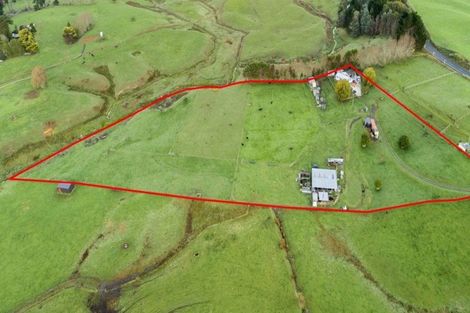 Photo of property in 141 Karioitahi Road, Waiuku, 2683