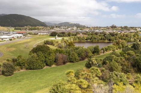Photo of property in 2 Cascade Way, Paraparaumu, 5032