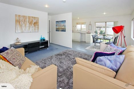 Photo of property in 19 Rebecca Rise, Weymouth, Auckland, 2103