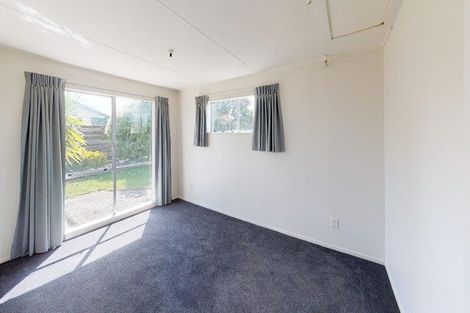 Photo of property in 41 Acacia Street, Kelvin Grove, Palmerston North, 4414