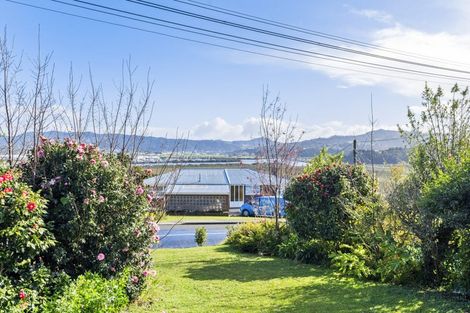 Photo of property in 102 Old Onerahi Road, Onerahi, Whangarei, 0110