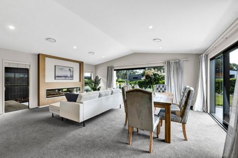 Photo of property in 12 Kotare Drive, Waiwhakaiho, New Plymouth, 4312