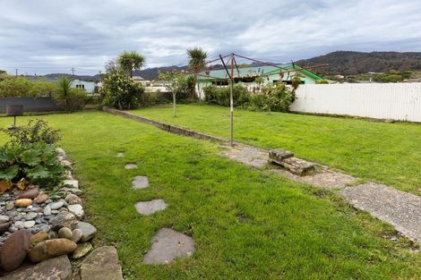 Photo of property in 10 Mills Street, Runanga, 7803