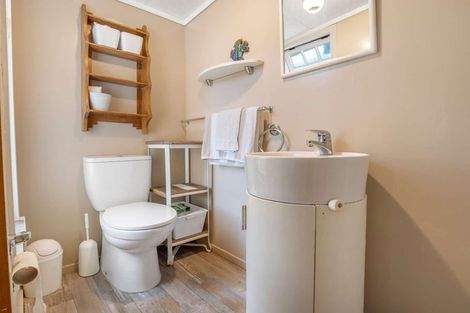 Photo of property in 32 Hutchison Crescent, Durie Hill, Whanganui, 4500