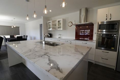 Photo of property in 8 Oxnam Place, Foxton Beach, Foxton, 4815