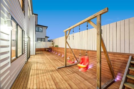 Photo of property in 19 Bight Road, Long Bay, Auckland, 0630