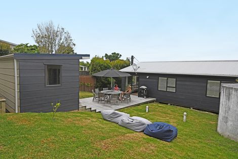 Photo of property in 3 Kendale Drive, Leigh, 0985