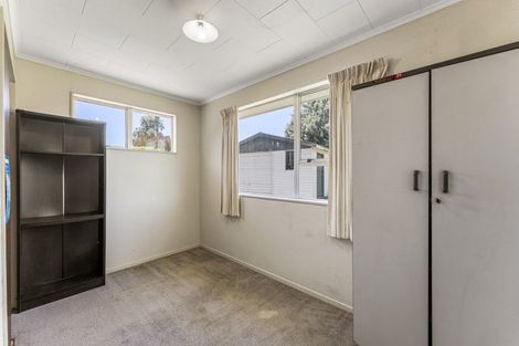 Photo of property in 24 Hartford Crescent, Totara Park, Upper Hutt, 5018