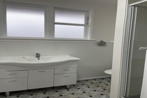 Photo of property in 97 Aranui Road, Mount Wellington, Auckland, 1060