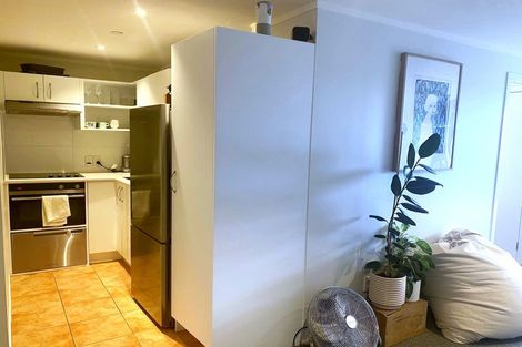 Photo of property in 18a/30 Westward Ho, Glen Eden, Auckland, 0602