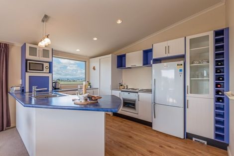 Photo of property in 50a Signal Street, Foxton Beach, Foxton, 4815