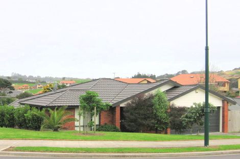 Photo of property in 9 Orwell Road, Greenhithe, Auckland, 0632