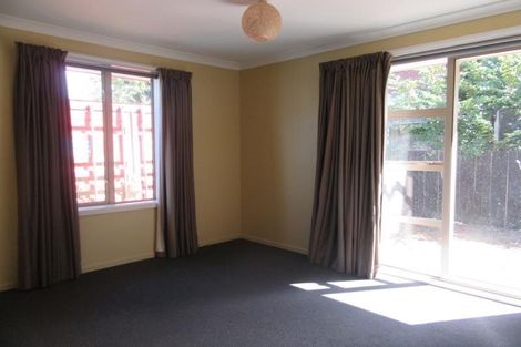 Photo of property in 257 Riccarton Road, Upper Riccarton, Christchurch, 8041