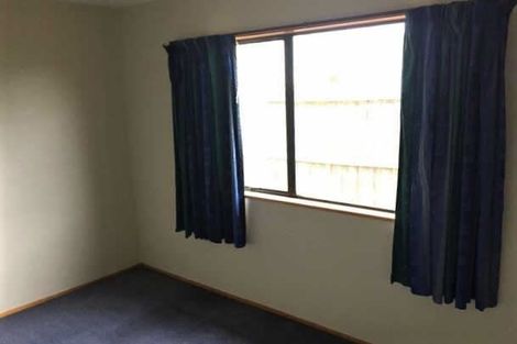 Photo of property in 8 Homer Place, Upper Riccarton, Christchurch, 8041