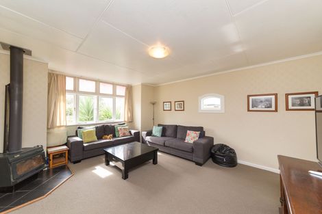 Photo of property in 132 College Street, Awapuni, Palmerston North, 4412