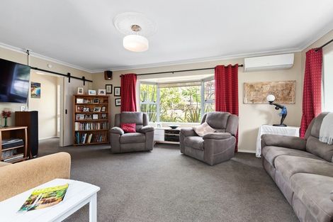 Photo of property in 44 Waterford Road, Fitzroy, Hamilton, 3206