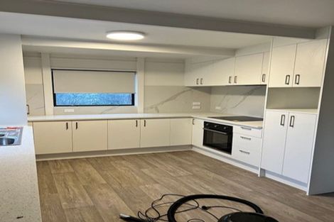 Photo of property in 15 Oreil Avenue, West Harbour, Auckland, 0618