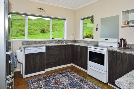 Photo of property in 18 King Street, Motu, Te Karaka, 4092