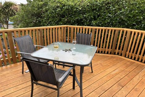 Photo of property in 13 Dale Road, Raumati South, Paraparaumu, 5032