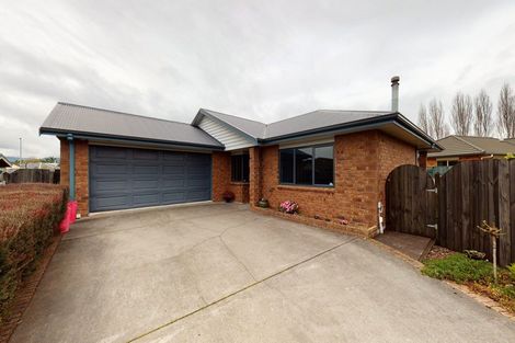 Photo of property in 3 Ahmad Close, Levin, 5510
