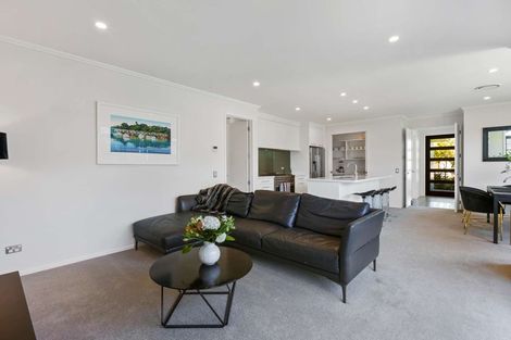 Photo of property in 9 Paso Fino Crescent, Karaka, Papakura, 2113