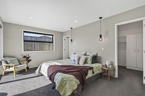 Photo of property in 10 Masters Lane, Waitara, 4320