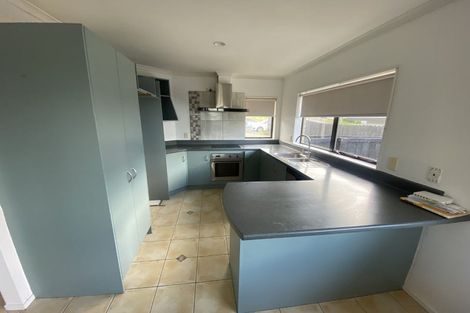 Photo of property in 22 Hilltop Road, Clover Park, Auckland, 2019